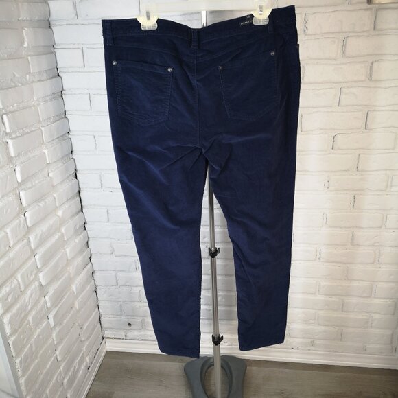 Lauren Conrad Ladies Size 16S Navy Zipper & Button Closure Soft Corduroy Pants - Picture 2 of 13